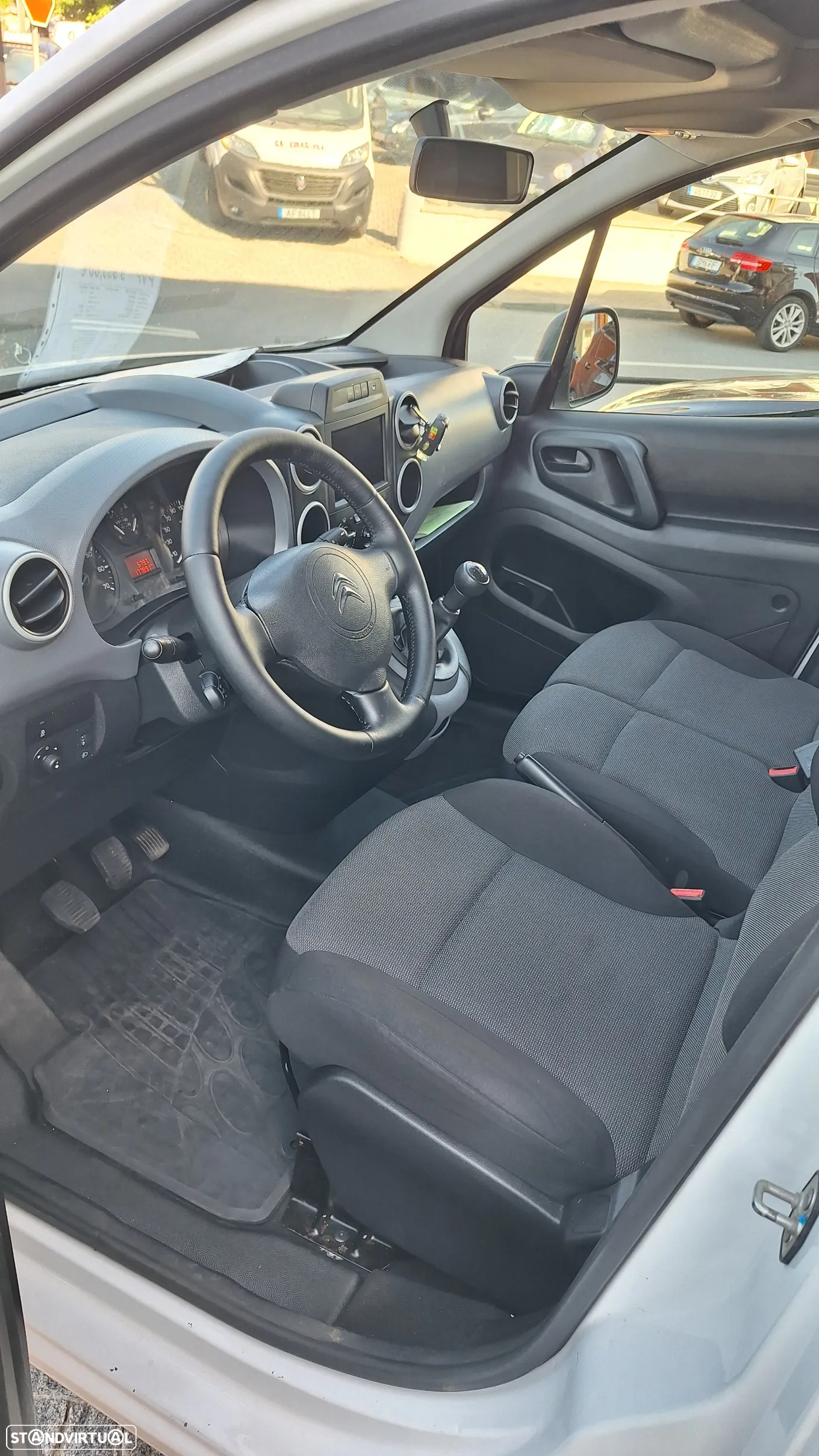 Citroën Berlingo 1.6 BlueHDi Feel - 6