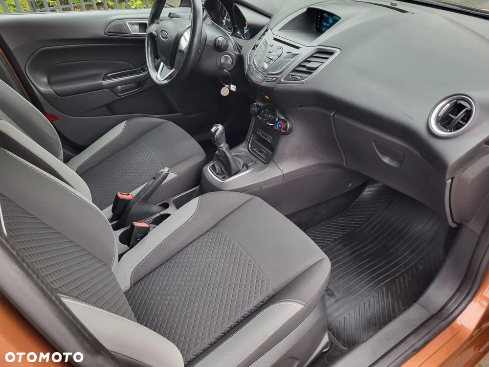 Ford Fiesta 1.0 EcoBoost Gold X - 12