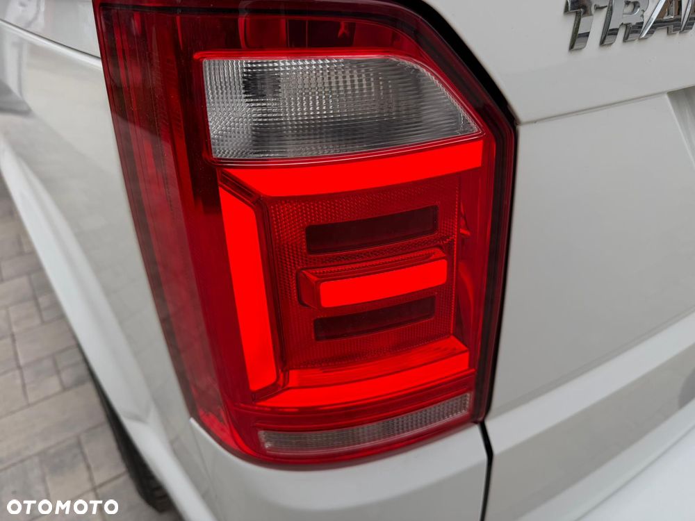 Volkswagen Transporter - 10