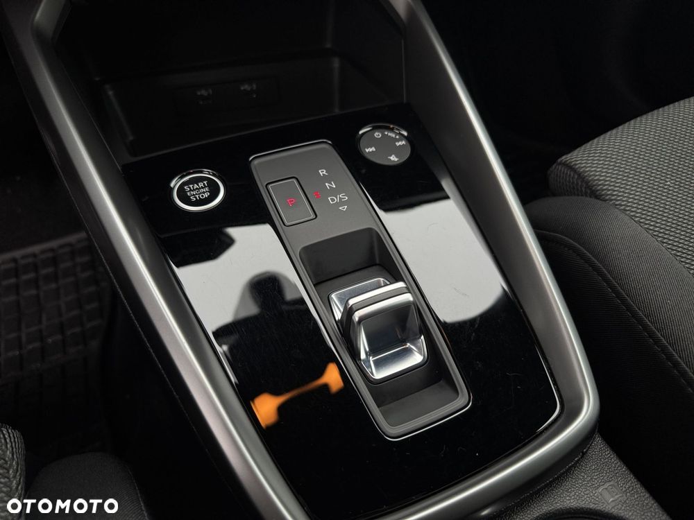 Audi A3 Sportback 35 TFSI mHEV S Line S tronic - 23
