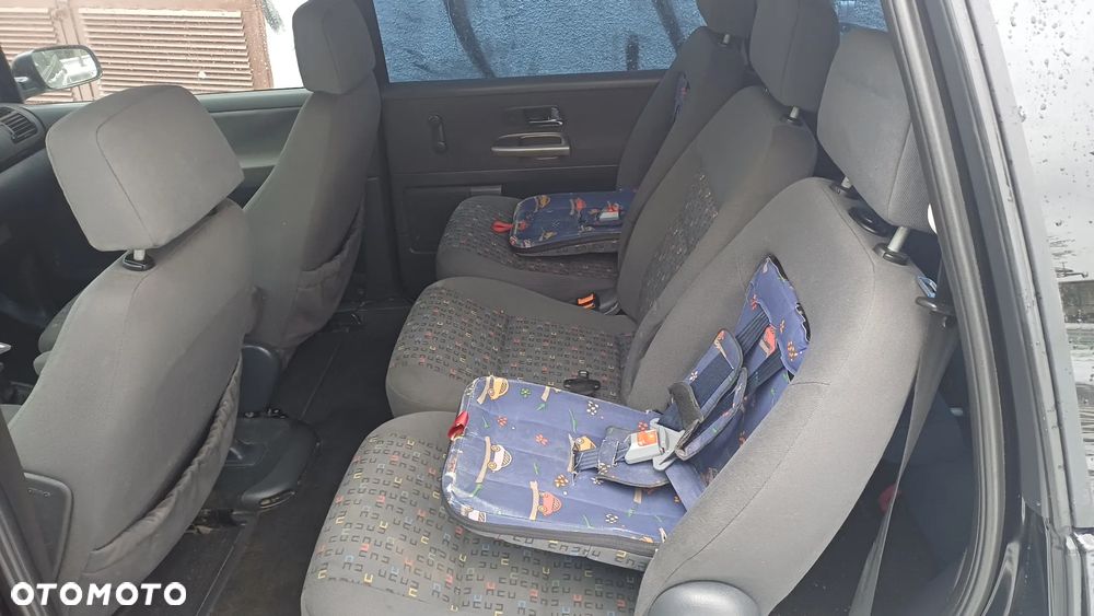 Volkswagen Sharan 1.8 5V Turbo - 23