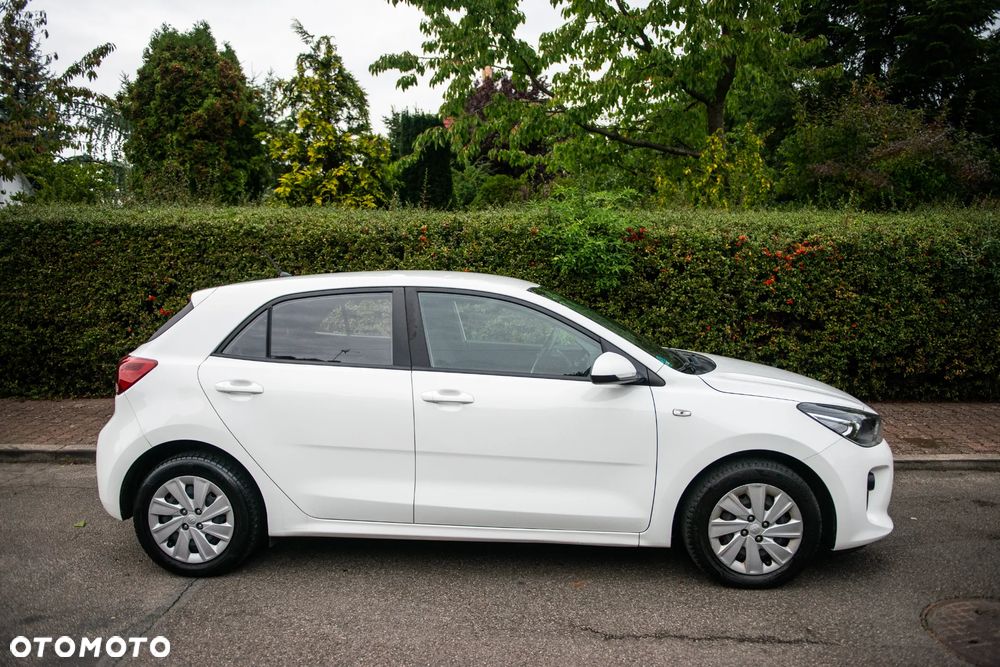 Kia Rio 1.2 Attract - 4