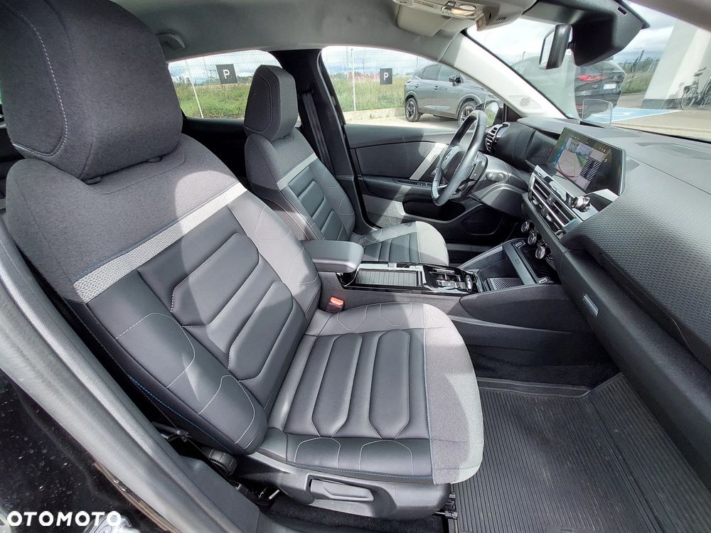 Citroën C4 1.2 PureTech Max S&S EAT8 - 15