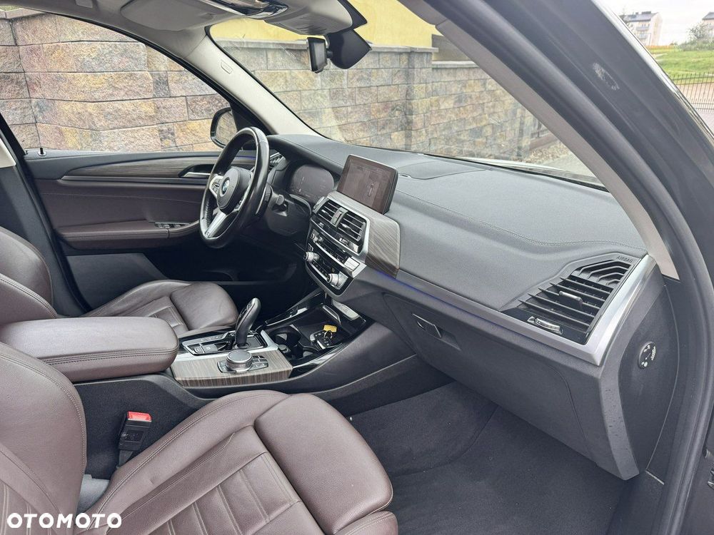 BMW X3 xDrive30d xLine - 21