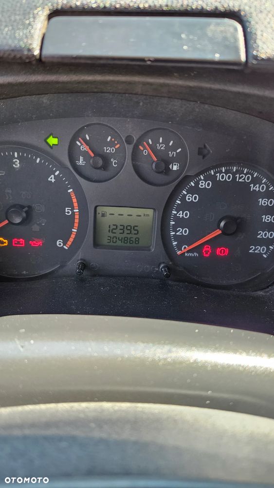 Ford Transit - 8