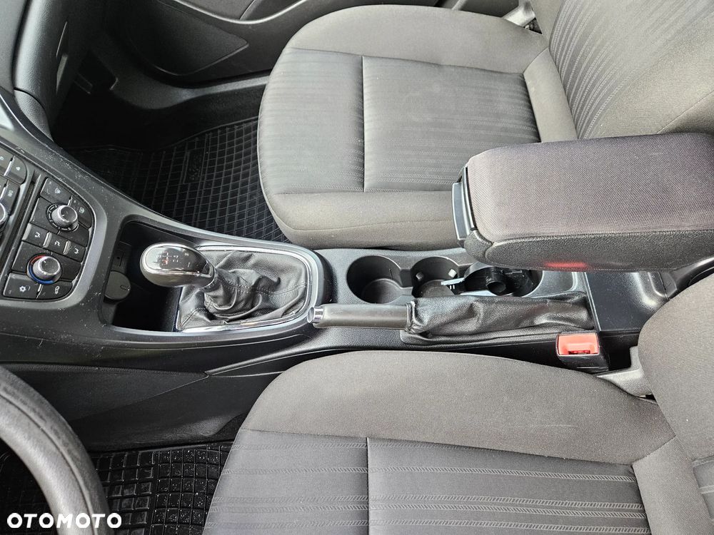 Opel Astra - 13