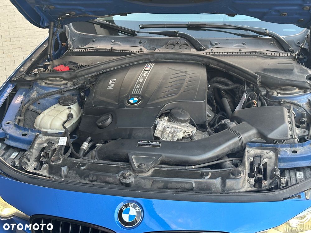 BMW Seria 3 - 35