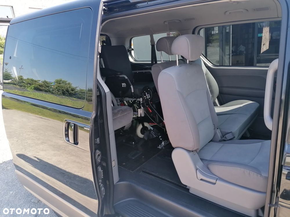Hyundai H-1 2.5 CRDi Comfort - 12