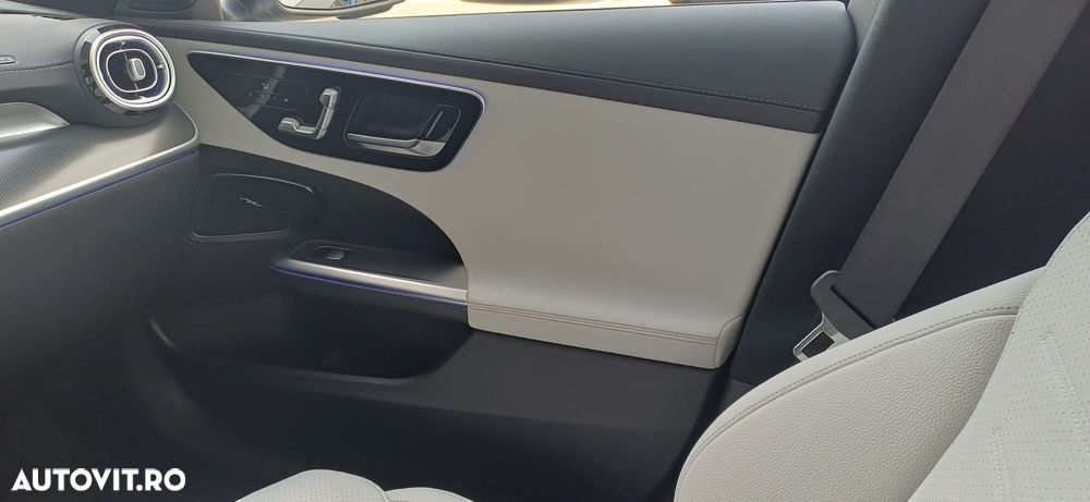Mercedes-Benz C - 21