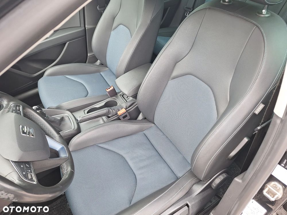 Seat Leon 2.0 TDI DPF Start&Stop CONNECT - 12