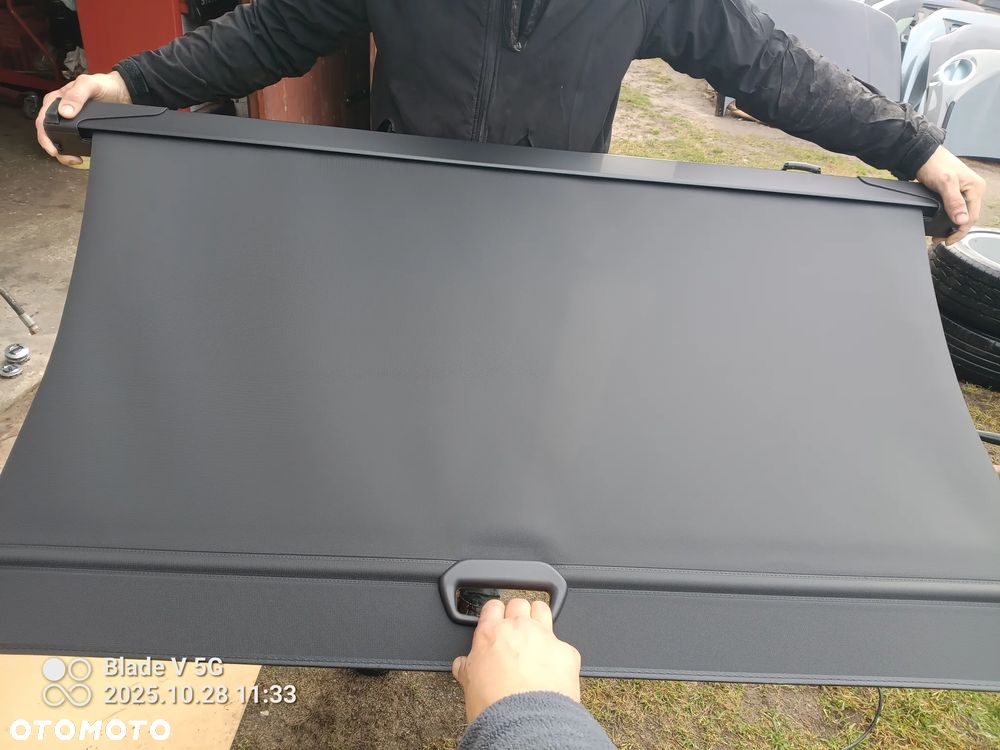 Roleta bagażnika BMW X7 G07 - 3