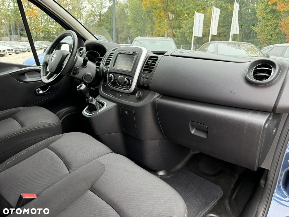 Renault Trafic - 15