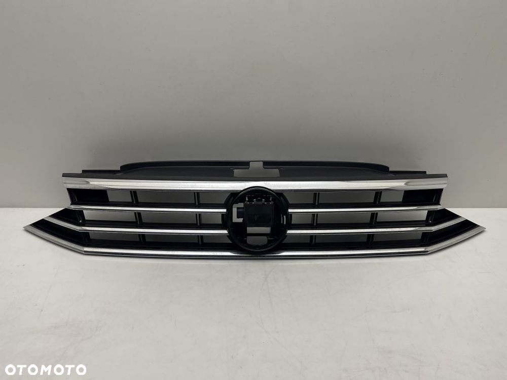 GRILL ATRAPA RADAR VW PASSAT B8 LIFT 3G0853653N 3Q0907550E - 1