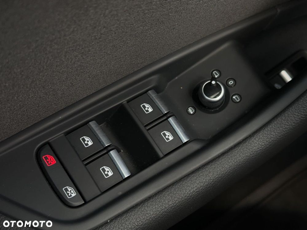 Audi A4 Avant 40 TFSI mHEV S tronic - 18