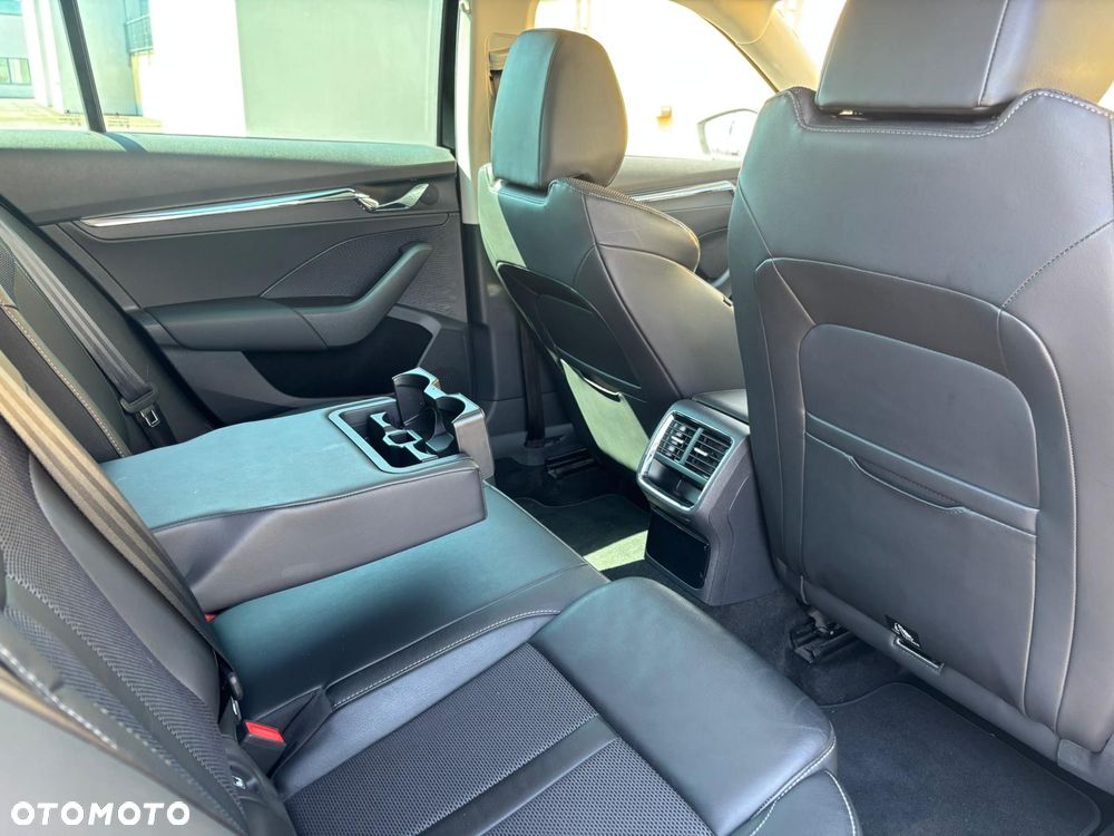 Skoda Octavia 2.0 TDI Style DSG - 13