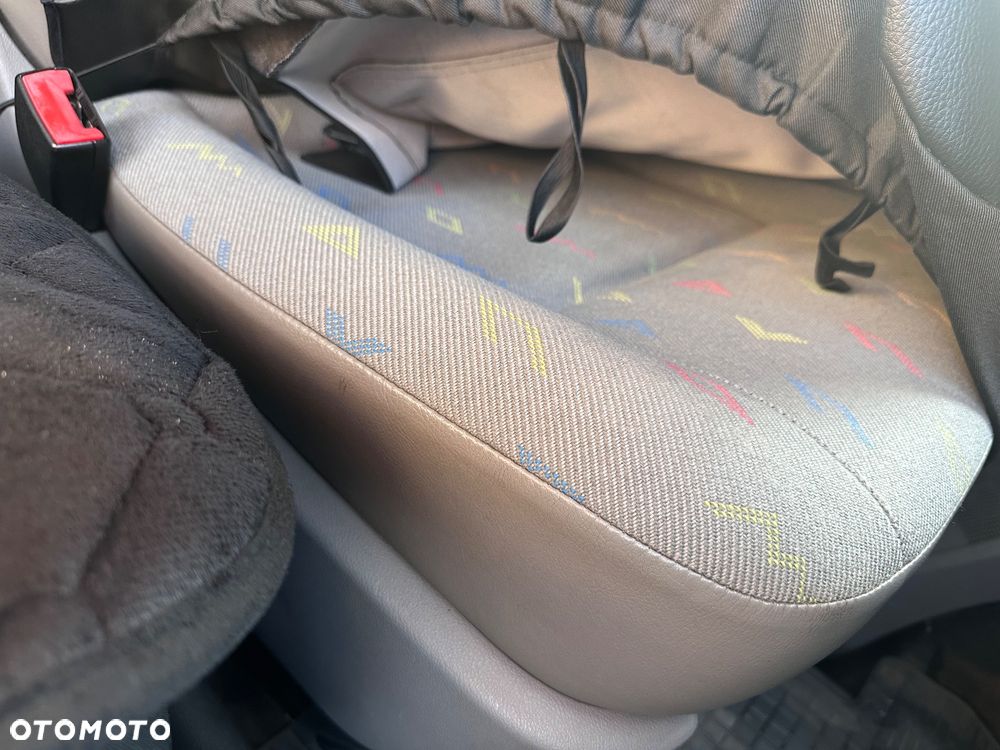 Volkswagen Transporter - 10