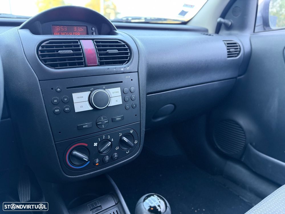 Opel Corsa 1.3 CDTI VAN AC - 15