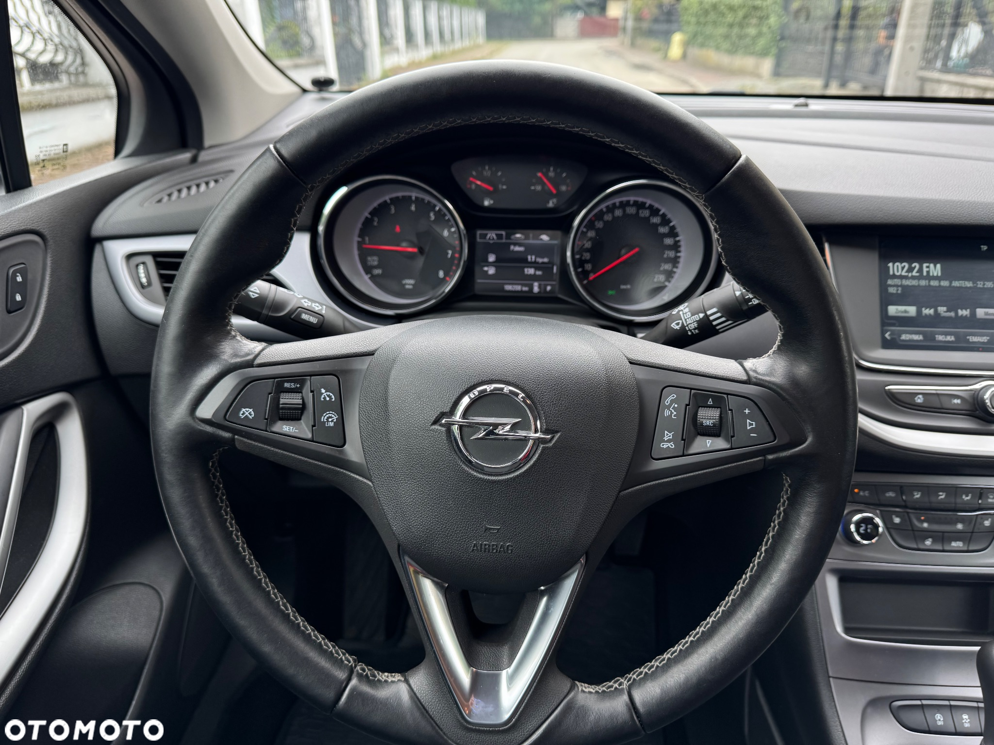 Opel Astra V 1.4 T Enjoy S&S - 10
