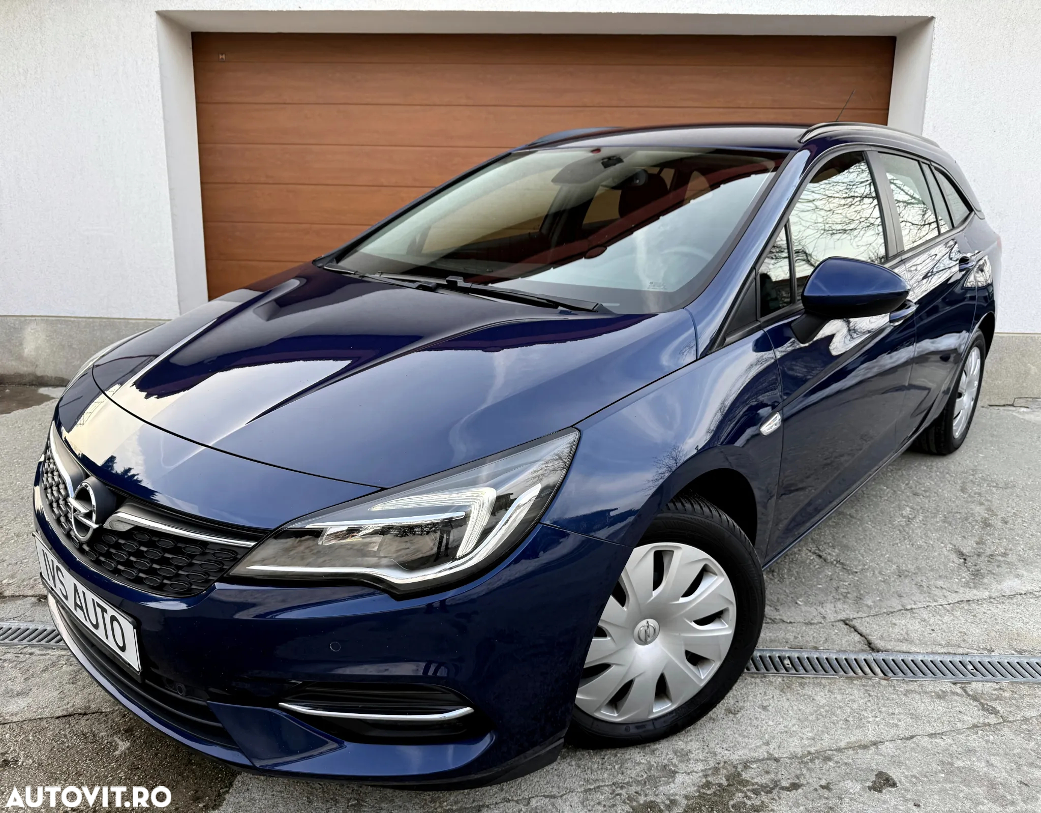 Opel Astra Sports Tourer 1.2 Turbo Enjoy - 23