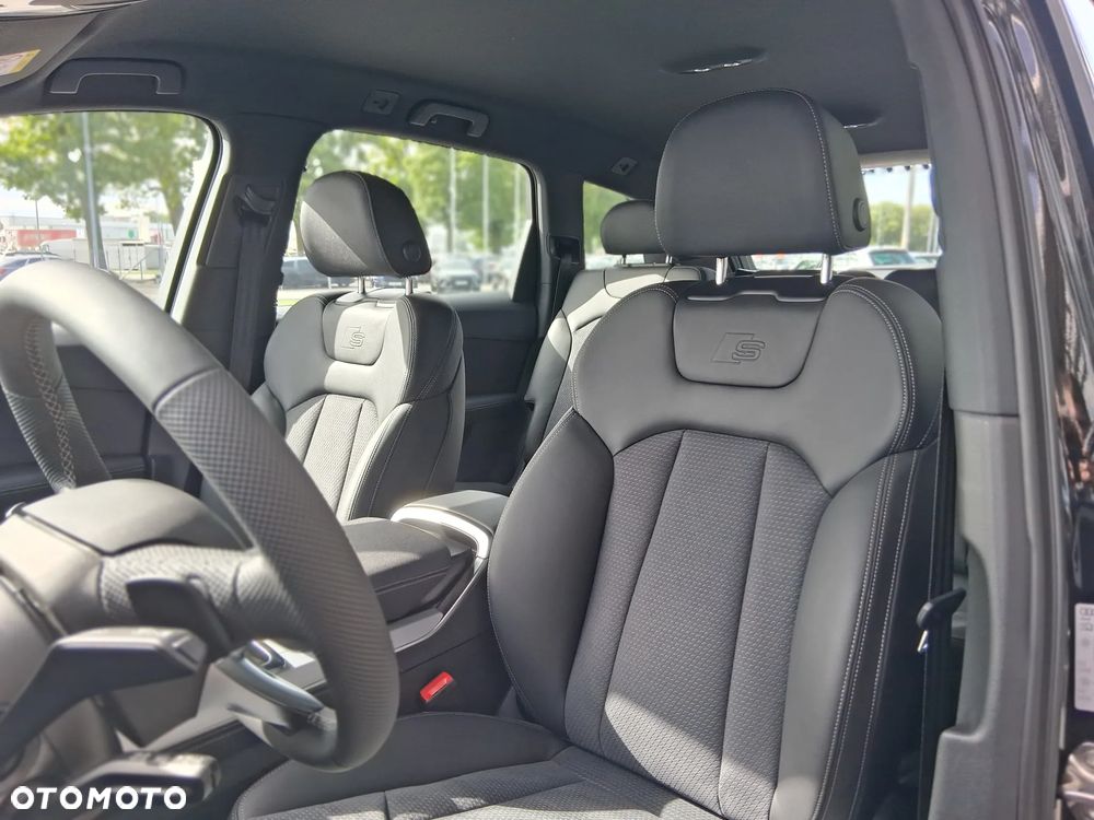 Audi Q7 - 11