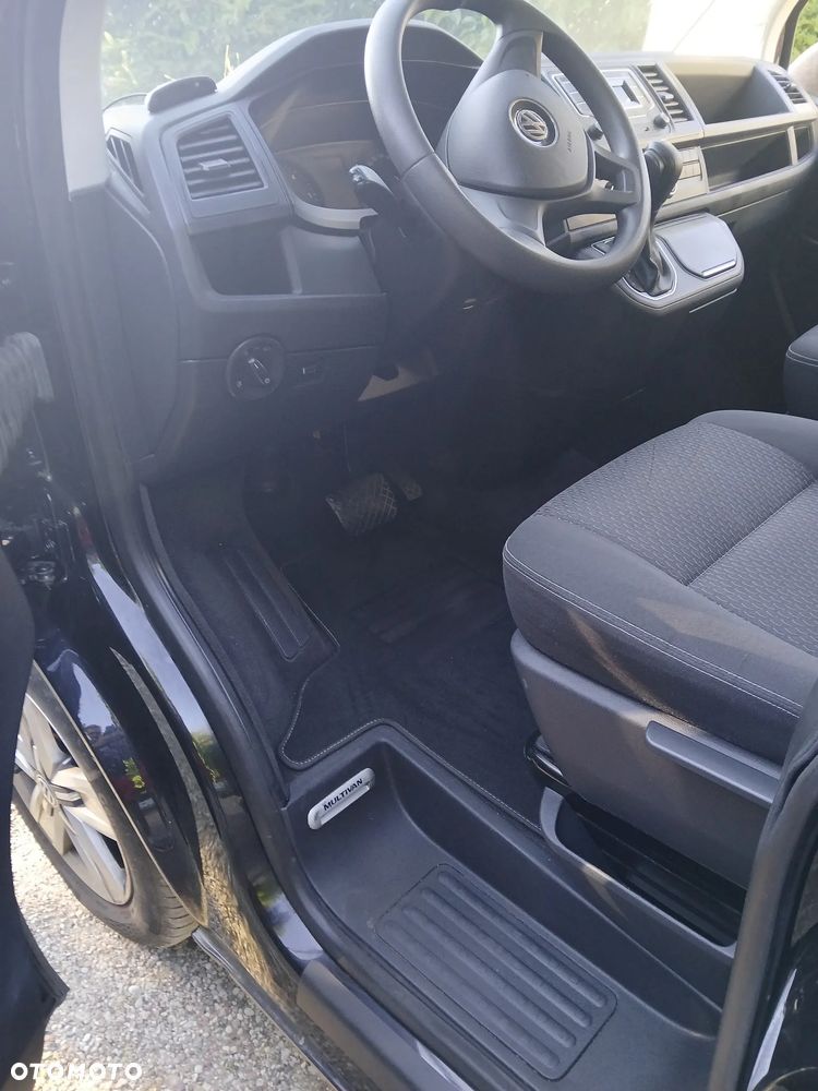 Volkswagen Multivan 2.0 TDI L1 Comfortline DSG - 18