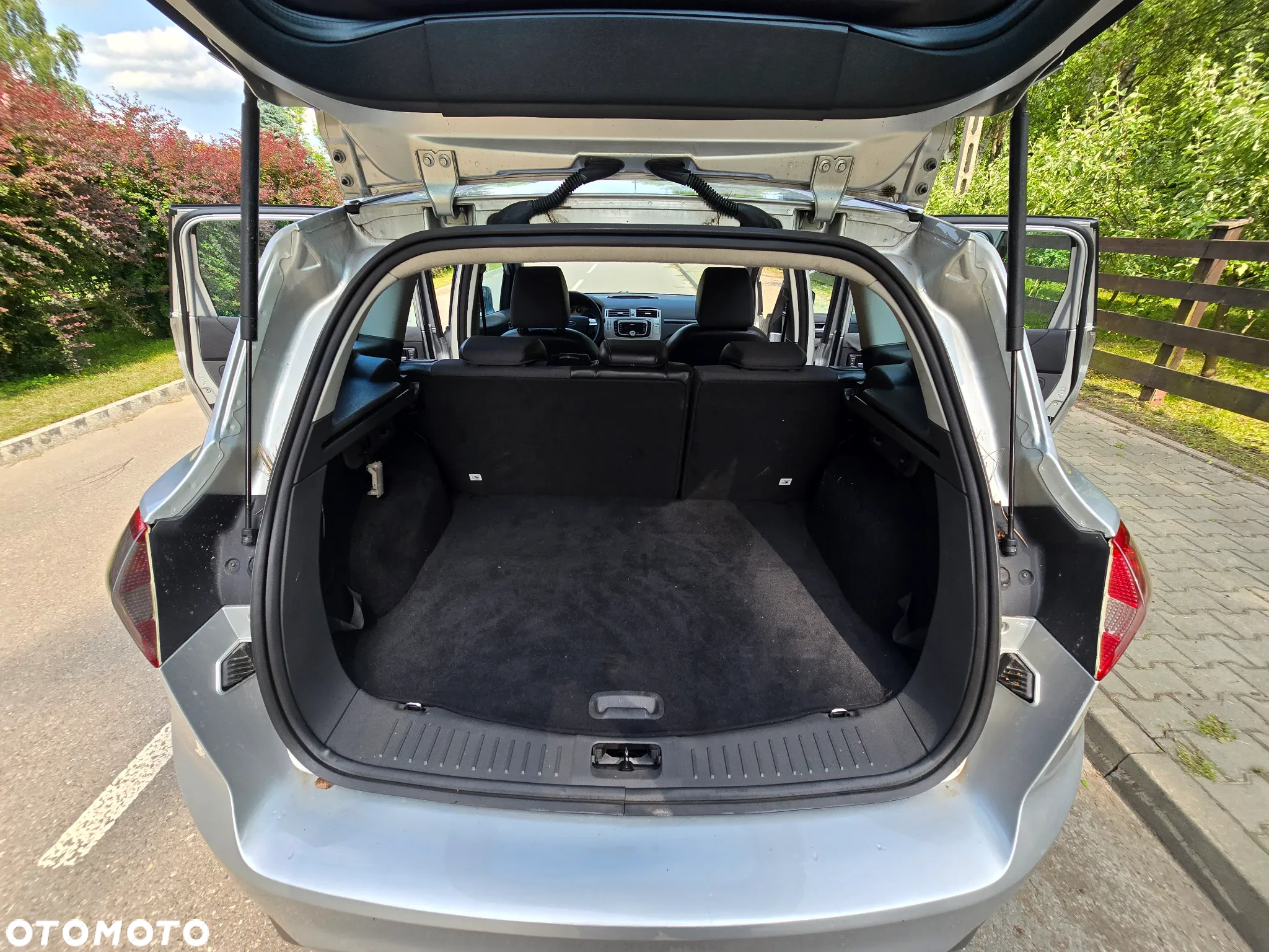 Ford Kuga 2.0 TDCi Titanium - 24