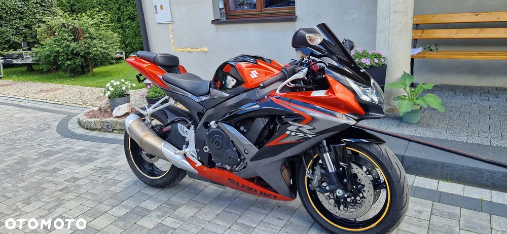 Suzuki GSX-R - 11