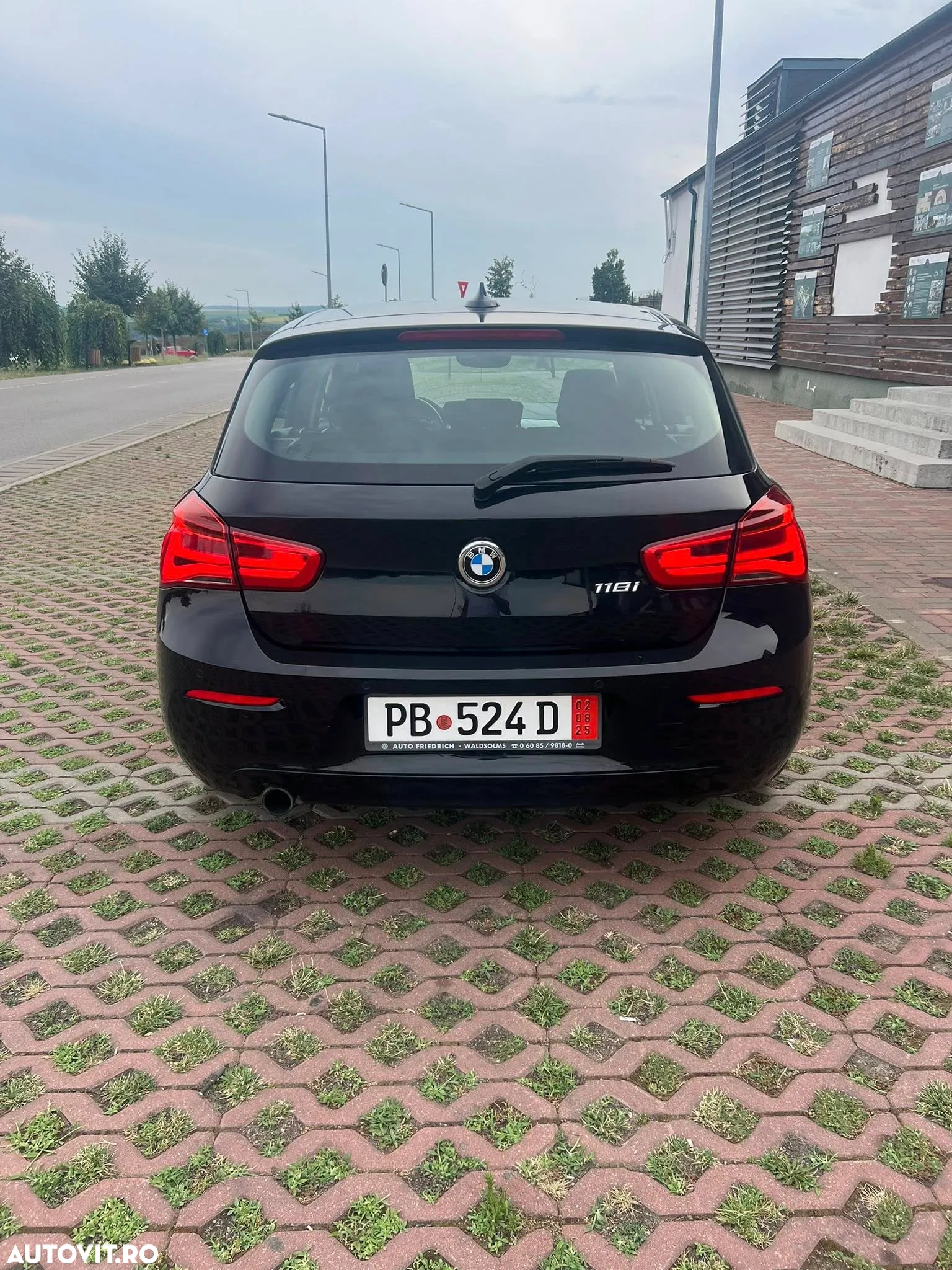 BMW Seria 1 118i - 2