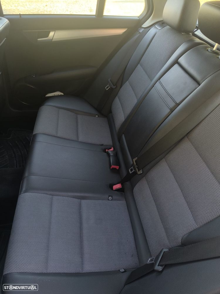 Mercedes-Benz C 220 CDi Avantgarde BlueEfficiency - 18