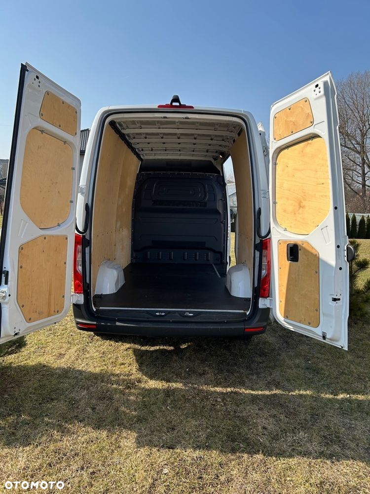 Mercedes-Benz Sprinter 316 - 11
