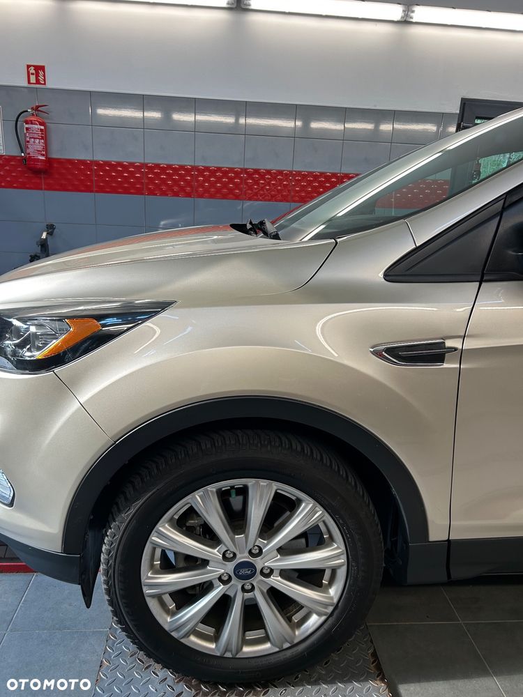 Ford Escape - 4