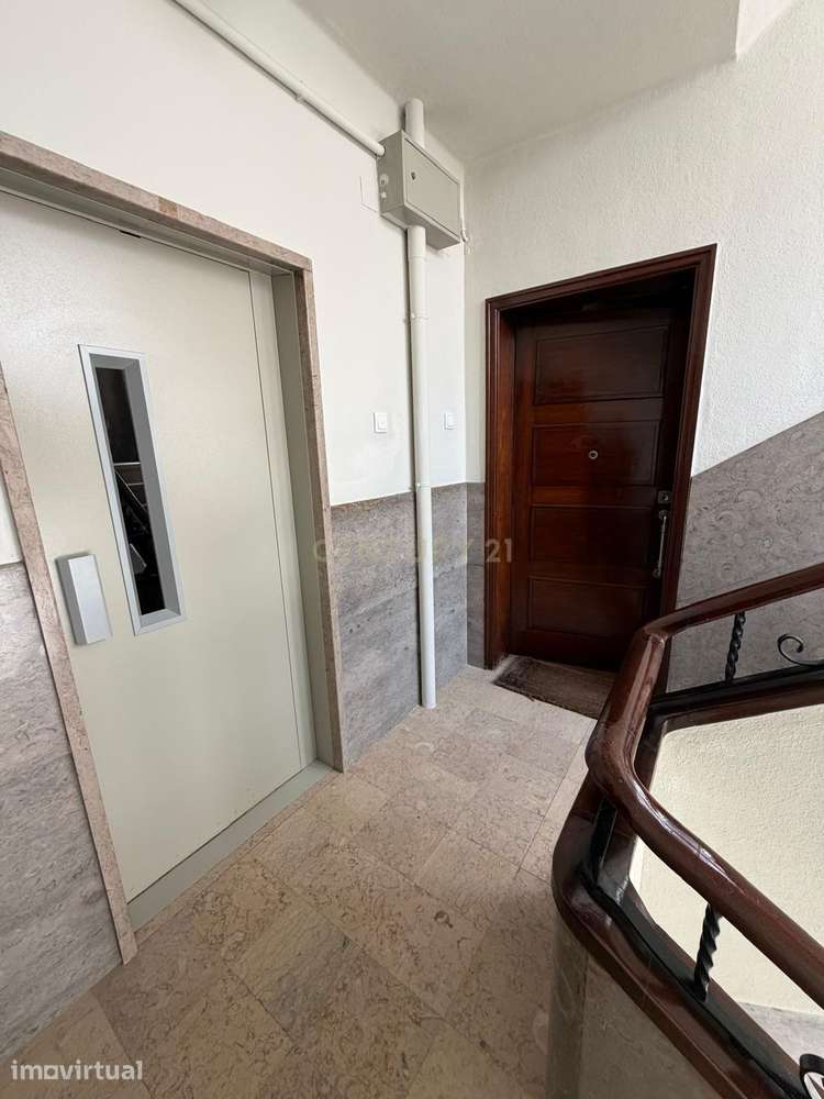 Apartamento T4 para Recuperação em Arroios, Lisboa - Grande imagem: 4/24
