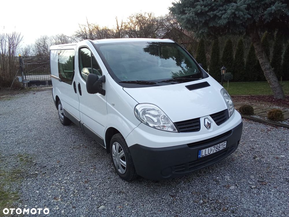 Renault Trafic - 1