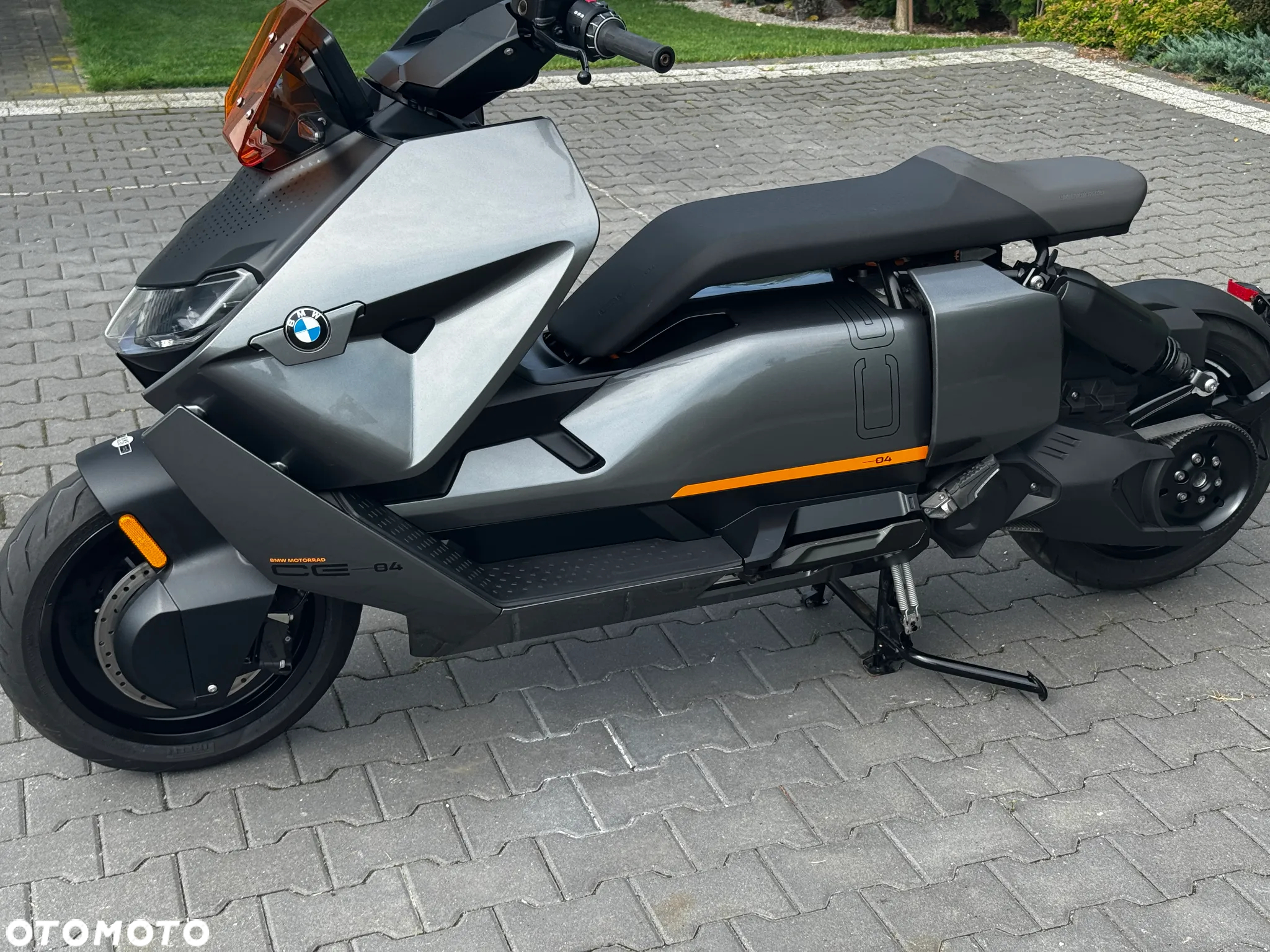 BMW CE 04 - 9