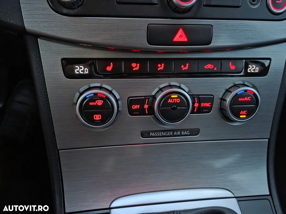 Volkswagen Passat - 14