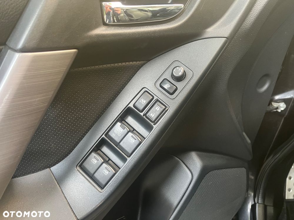 Subaru Forester 2.0 XT Sport Lineartronic - 13