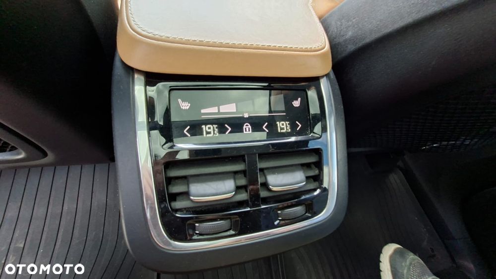 Volvo XC 90 T6 AWD Inscription 7os - 11