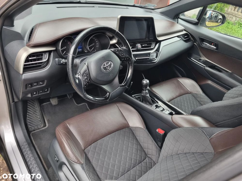 Toyota C-HR 1.2 T Prestige - 37