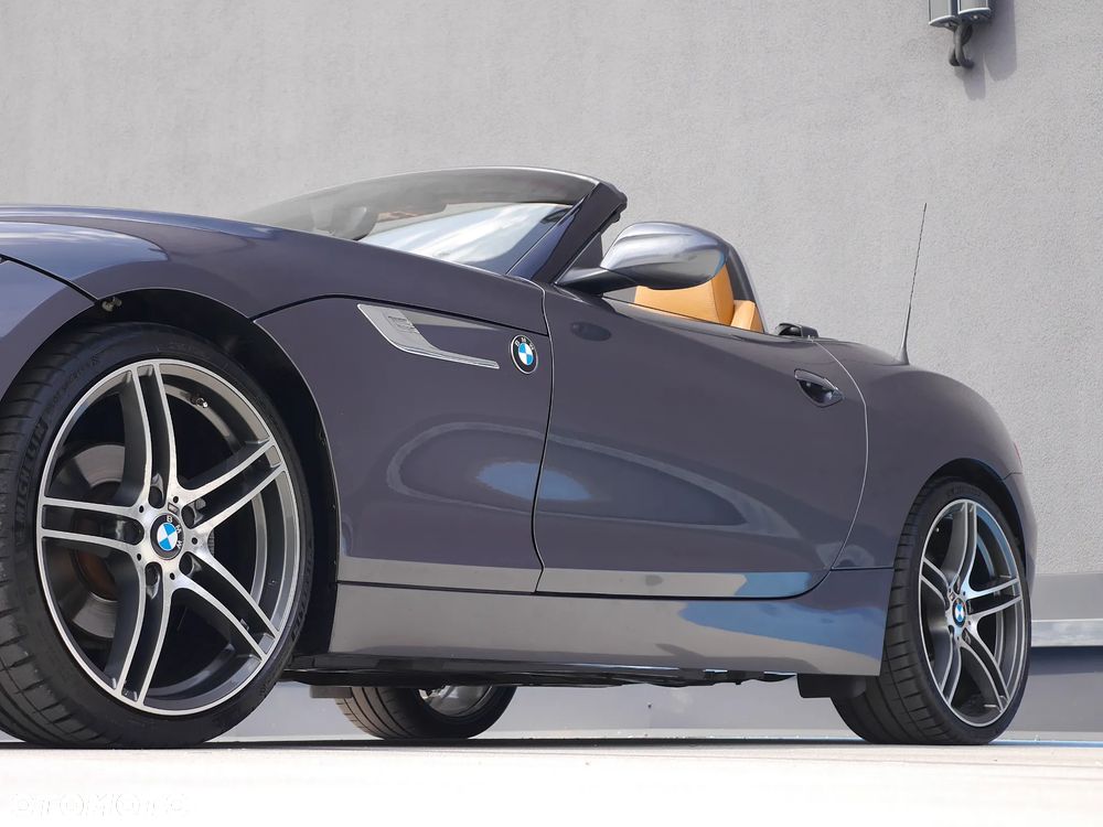 BMW Z4 sDrive20i - 34