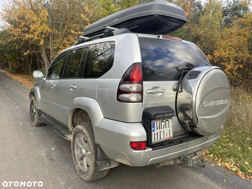 Toyota Land Cruiser - 4