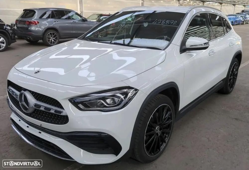 Mercedes-Benz GLA 250 e 8G-DCT AMG Line - 1