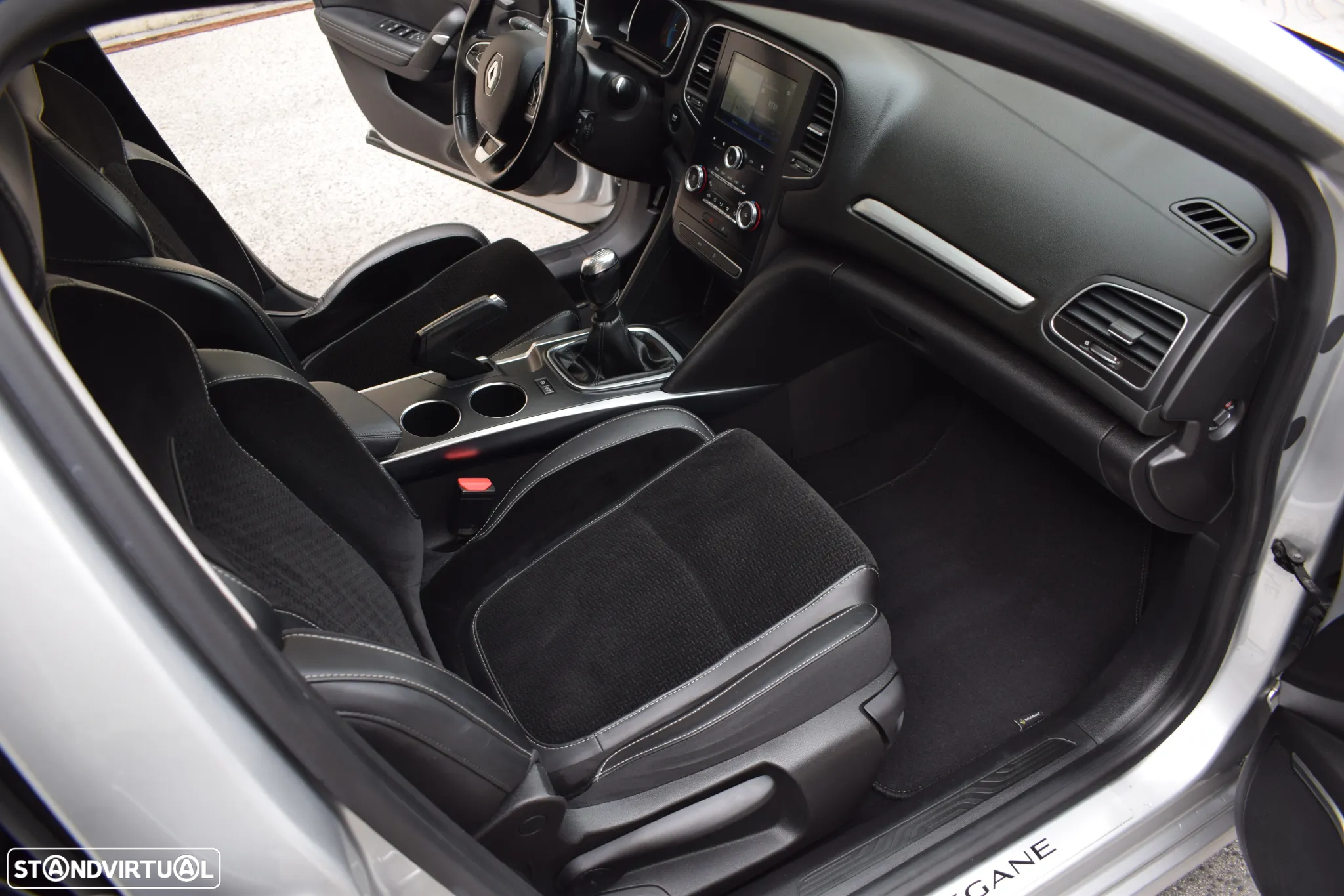 Renault Mégane Sport Tourer 1.5 dCi Intens - 11