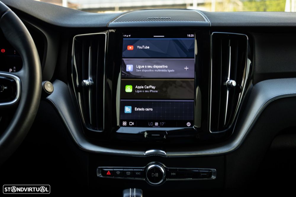 Volvo XC 60 2.0 B4 R-Design Geartronic - 30