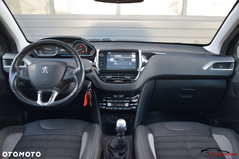 Peugeot 2008 - 31
