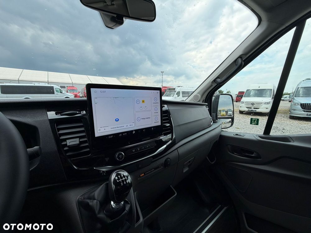 Ford Transit - 17