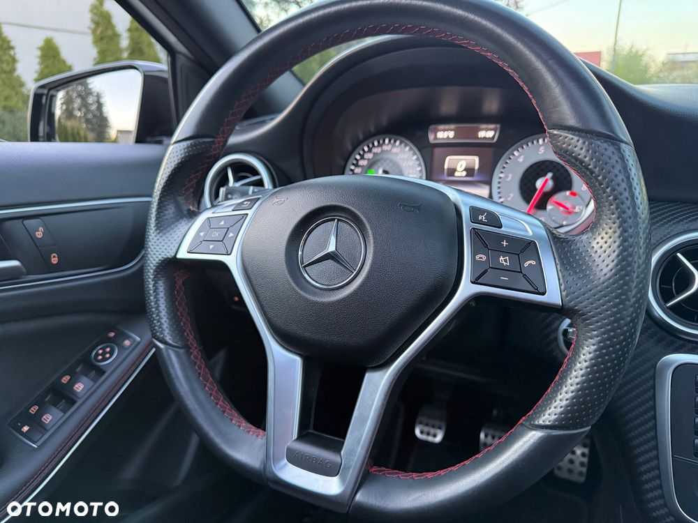Mercedes-Benz Klasa A 180 AMG Line - 13