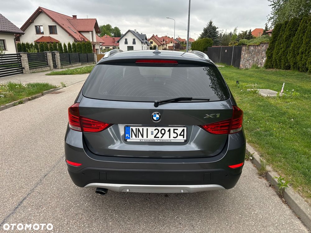 BMW X1 sDrive18i Sport Line - 7