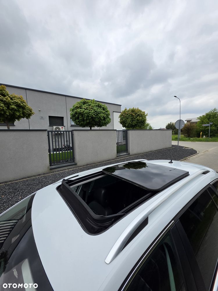 Skoda Superb 2.0 TDI Sportline - 8