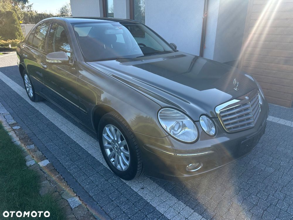 Mercedes-Benz Klasa E 350 7G-TRONIC Elegance - 13