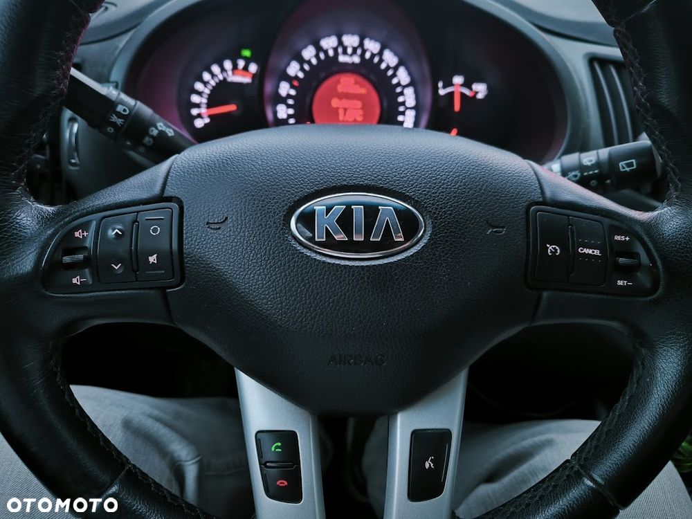 Kia Sportage 2.0 CVVT 4WD Spirit - 21